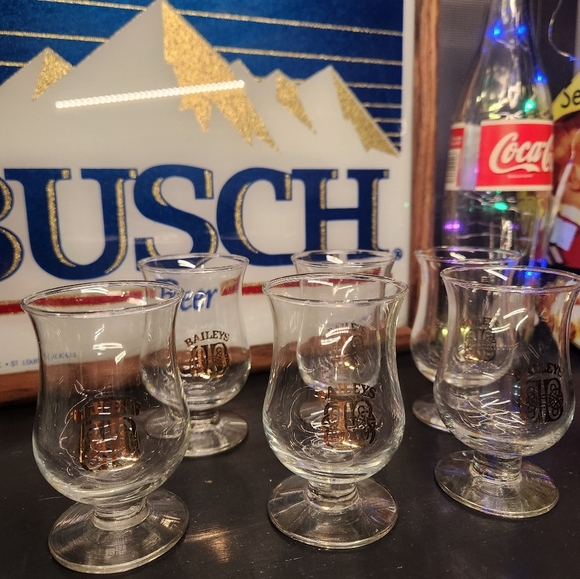 Baileys Original Irish Cream Liqueur Glasses In Original Box Set Of 6 - Picture 1 of 8